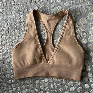 Crop shop boutique sports bra